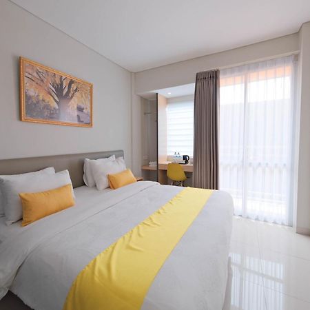 S101 Hotels 三宝垄 外观 照片