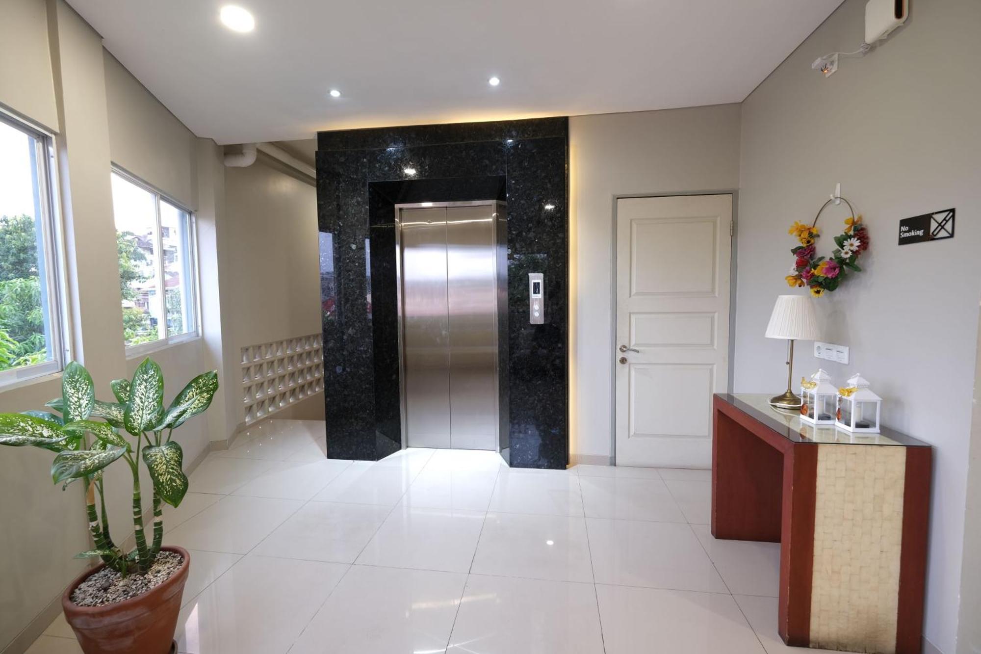 S101 Hotels 三宝垄 外观 照片