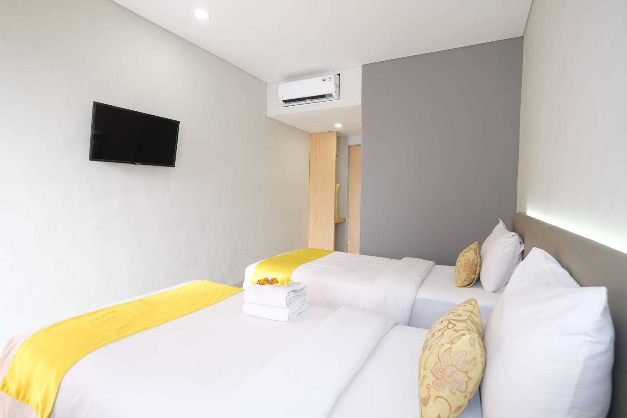 S101 Hotels 三宝垄 外观 照片